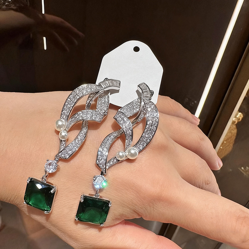 Retro Luxury Emerald Square Di - Women'S Fashion Magazine 评论和价格