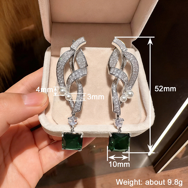 Retro Luxury Emerald Square Di - Women'S Fashion Magazine 评论和价格