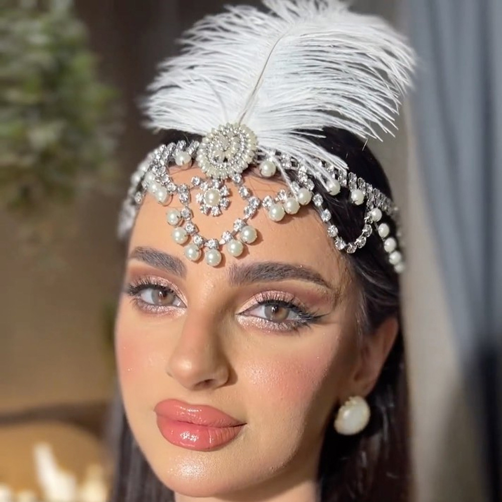 Vintage White Feather Flapper  - Women'S Fashion In 1920 评论和价格