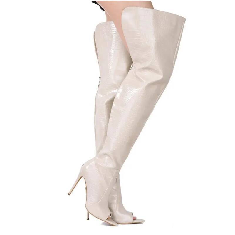 Stiletto High Heels Over The K - Women'S Fashion Trends Autumn 2025 评论和价格